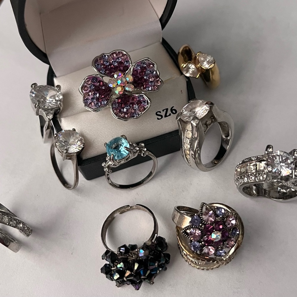 Fantasy Jewelry Lot of Bracelets Earrings Rings Necklaces Good Condition